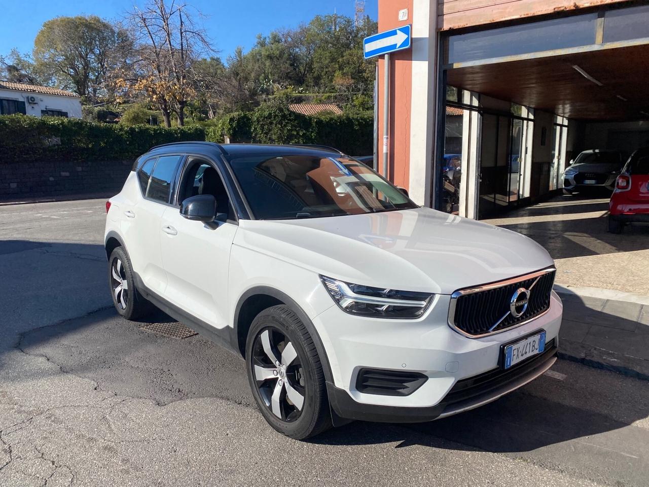 Volvo XC40 D3 Geartronic R-design 150cv 2019