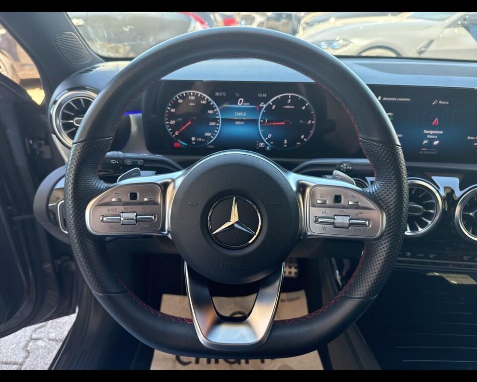 Mercedes Classe A 180 180 D Premium 8G-DCT