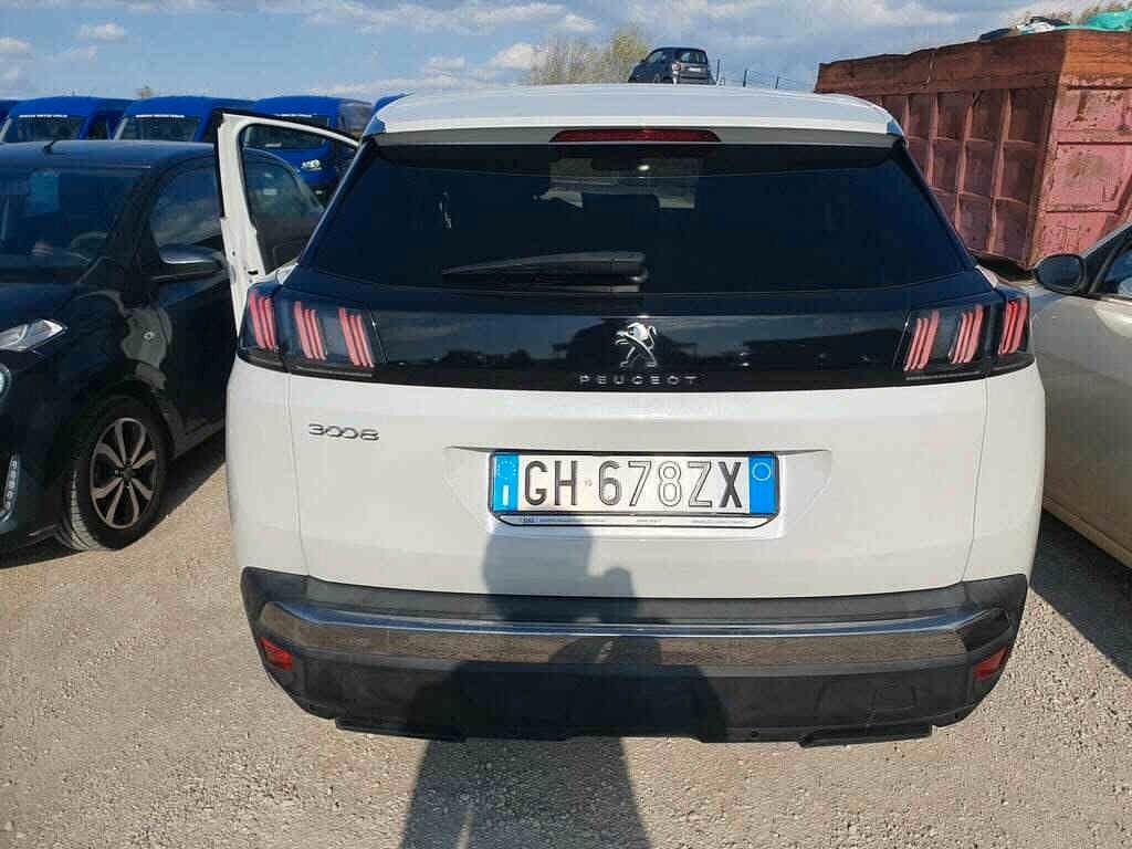 Peugeot 3008 BlueHDi 130 S&S EAT8 Allure
