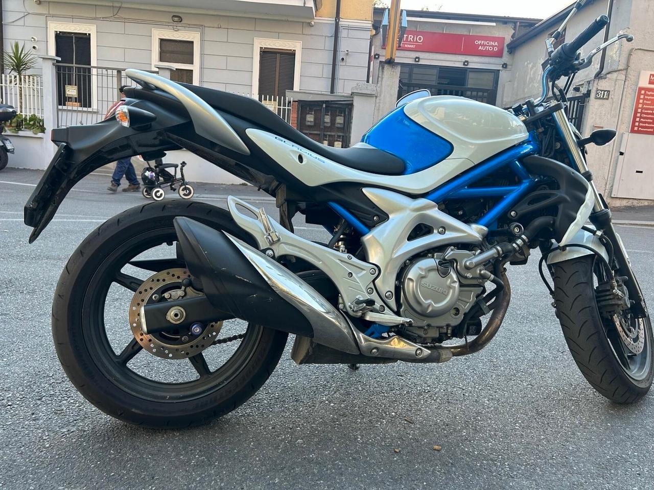 Suzuki Gladius 650 Originale