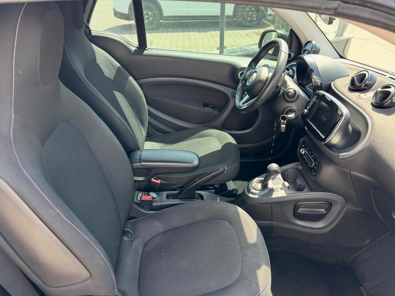 Smart ForTwo 90 0.9 T twinamic cabrio Prime