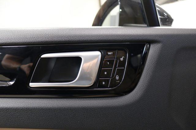 PORSCHE Cayenne 3.0 V6