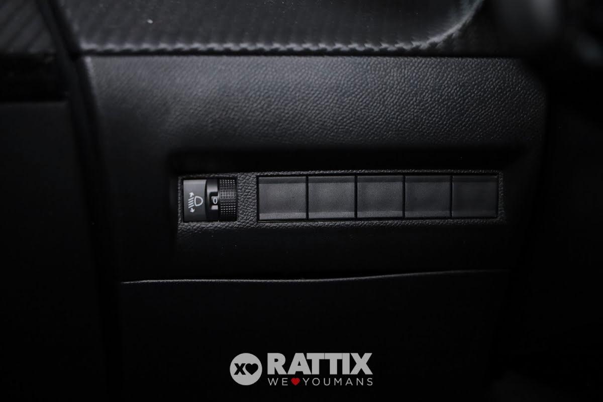 Peugeot 3008 1.2 Puretech 100CV Allure