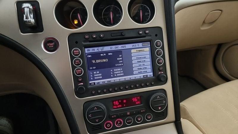 Alfa Romeo 159 1.9 JTDm 16V Sportwagon Distinctive