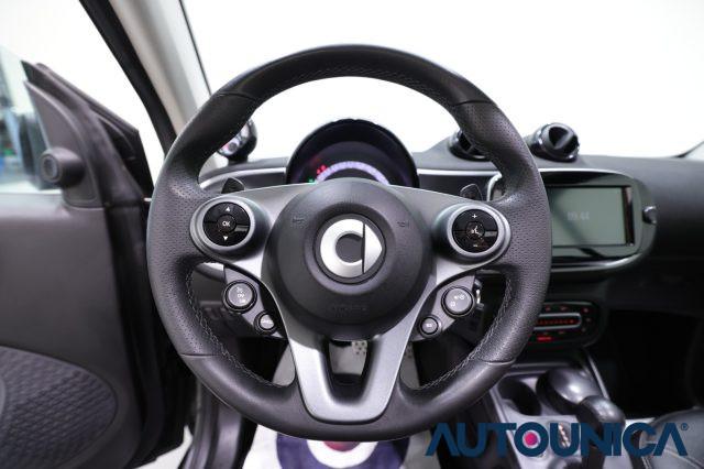 SMART ForTwo 90 0.9 TURBO TWINAMIC CABRIO PASSION FARI LED