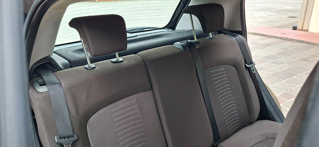 GRANDE PUNTO 1.4 ACTIVE CON GPL X NEOPATENTATI