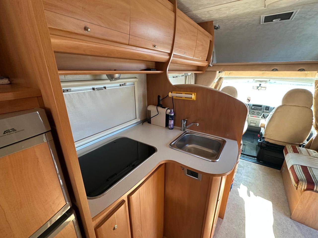 SEA Camper Mansardato Sharky M6