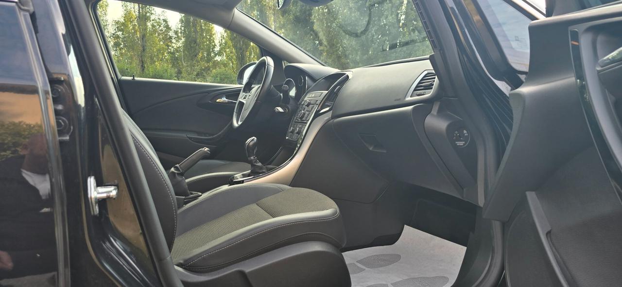 Opel Astra 1.6 CDTI 136CV EcoFLEX S&S 5 porte Cosmo