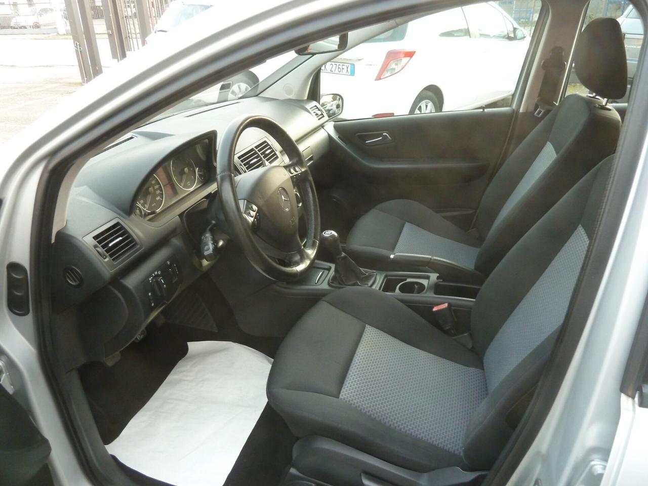 Mercedes-benz A 150 benzina Ok Neopatentati