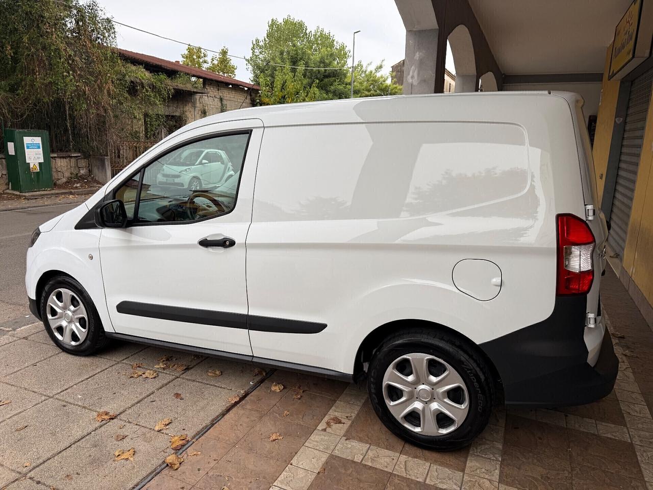 Ford Transit Courier 2023 - 1.5 TDCi 100CV Van Trend