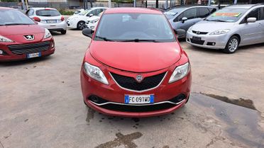 Lancia Ypsilon 1.3 MJT 16V 95 CV S&S Silver