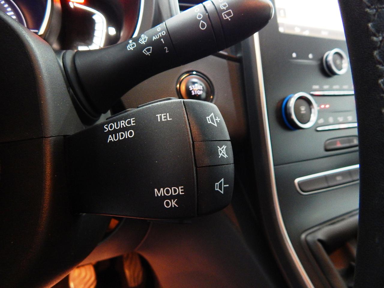 Renault Scenic 1.7 blue dci Business 120cv NAVIGATORE-PARK