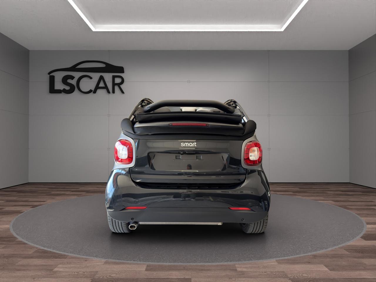 Smart fortwo cabrio 1.0 Prime 71cv - Unipro - Promo Finanziamento - Cerchi 16" - Led - Schermo - Sedili riscaldabili