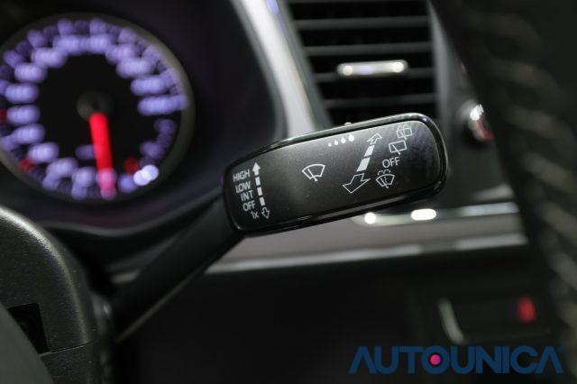 SEAT Leon 1.6 TDI 115 CV 5PORTE STYLE FARI LED NEOPATENTATI