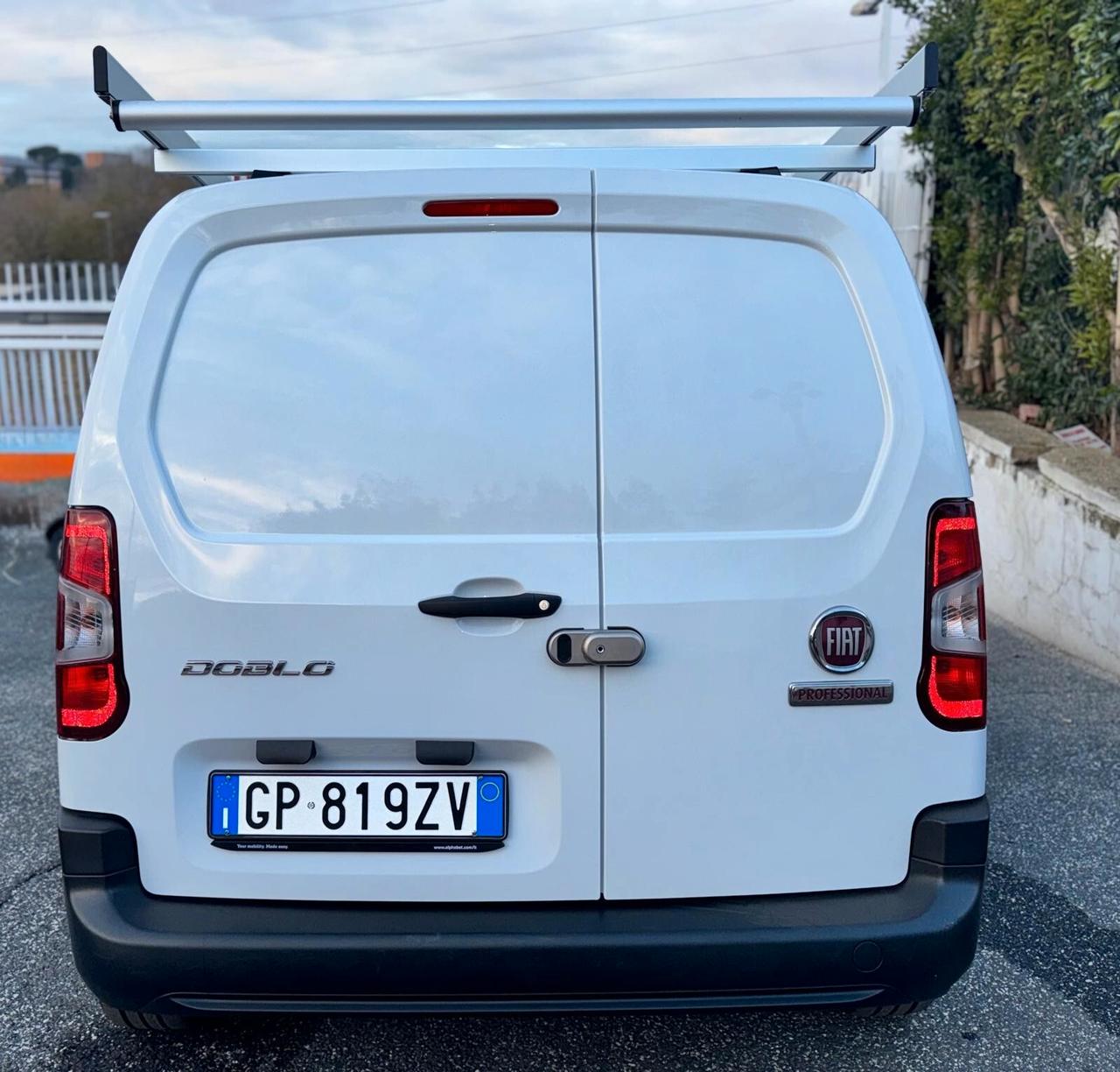Fiat Doblo DOBLO' CH1 1.5 BlueHdi 100cv MT6 102CV
