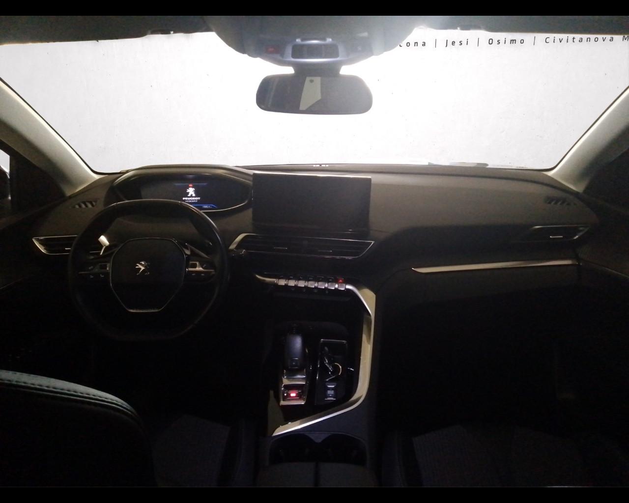 PEUGEOT 3008 2ª serie - 3008 BlueHDi 130 S&S EAT8 Allure
