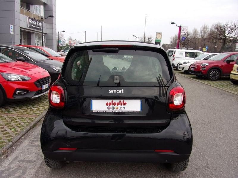 smart fortwo 70 1.0 Youngster