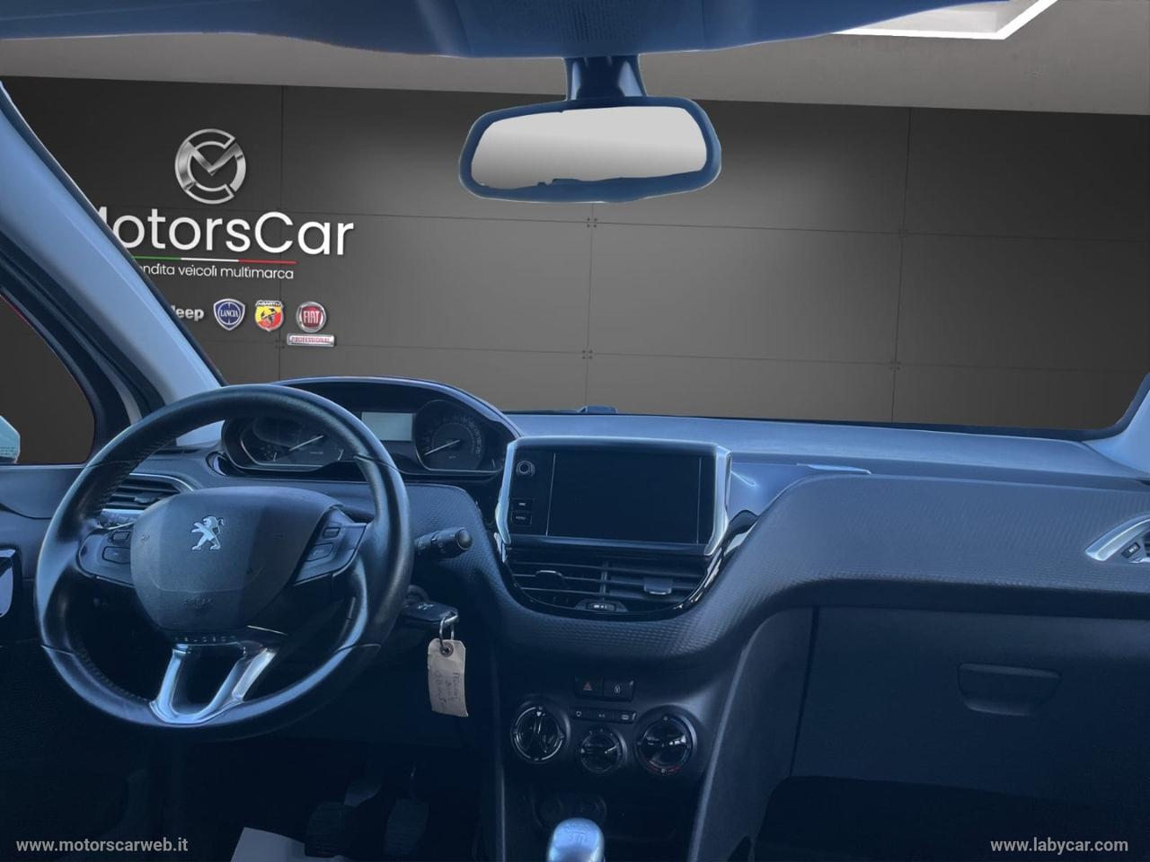 PEUGEOT 2008 PureTech 82 S&S Allure