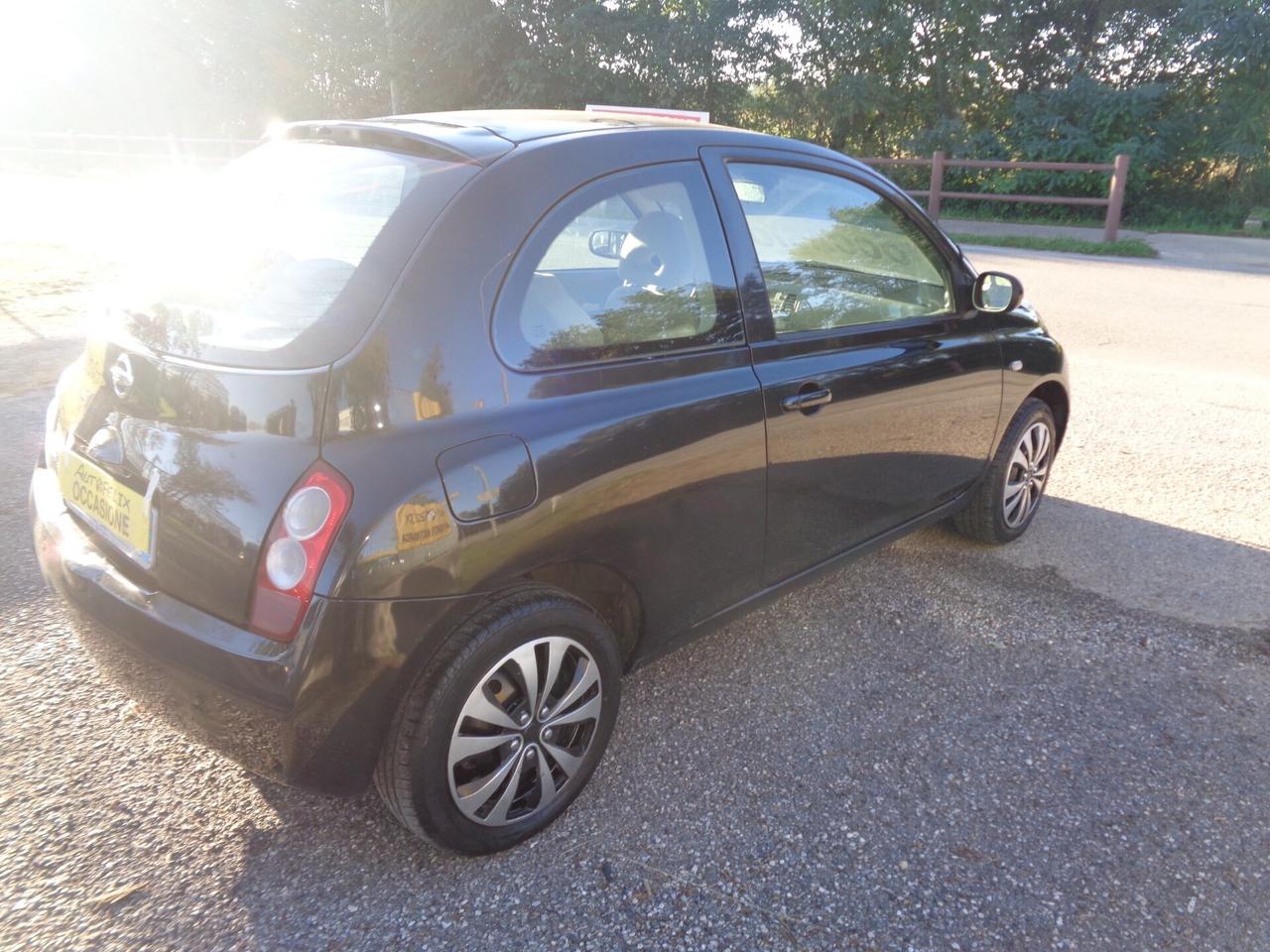 Nissan Micra 1.0 16V 3 porte