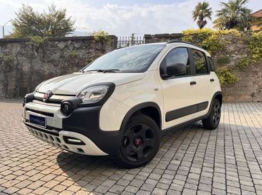 Fiat Panda 1.0 City Cross Hybrid* Bluetooth* sensori di*