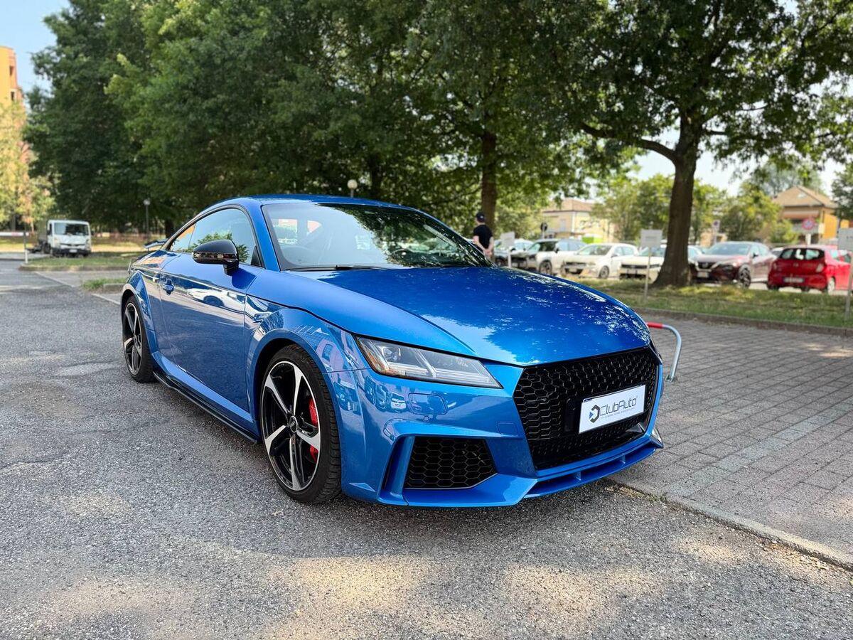 Audi TT Coupé 2.0 tfsi S line s-tronic