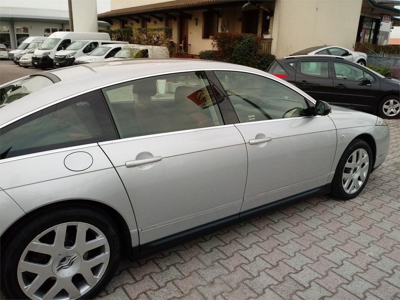 CITROEN C6 2.7 B-T HDi