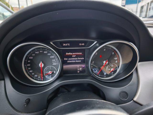 MERCEDES-BENZ CLA 200 d Shooting Brake Automatic Executive Lega Navi