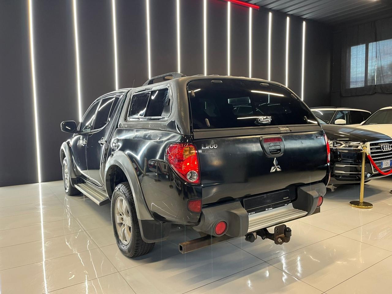 Mitsubishi L200 2.5 DI-D/136CV UNICO PROPRIETARIO Double Cab Intense
