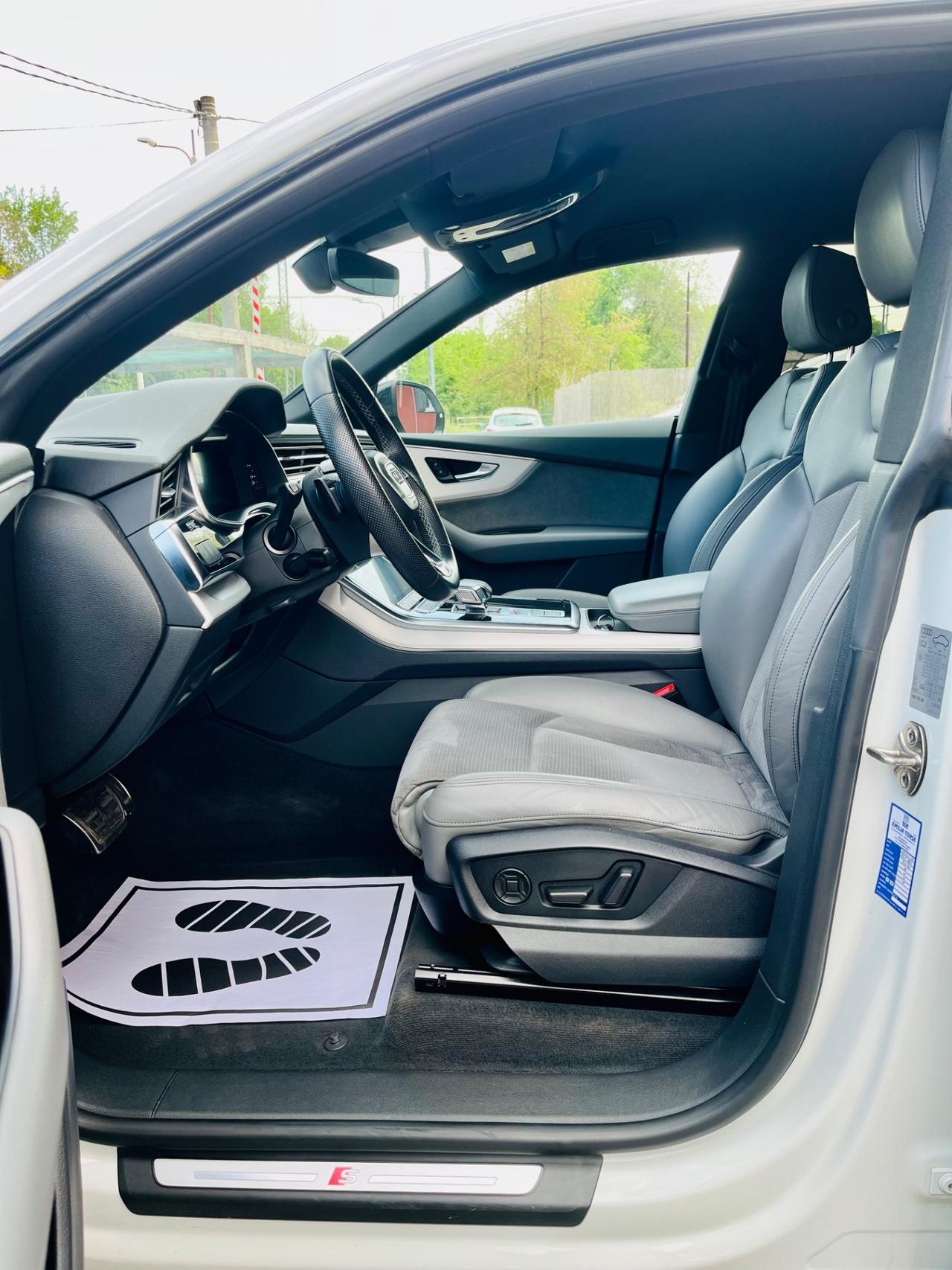 Audi Q8 50 TDI 286 CV quattro tiptronic Sport