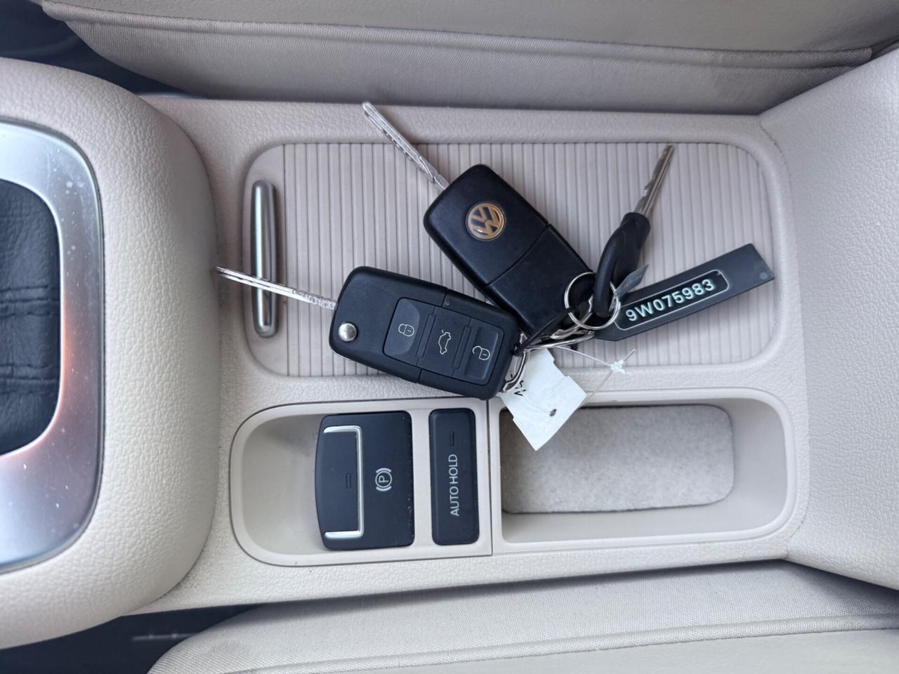 Volkswagen Tiguan 2.0 TDI DPF 4MOTION tiptronic Sport & Style