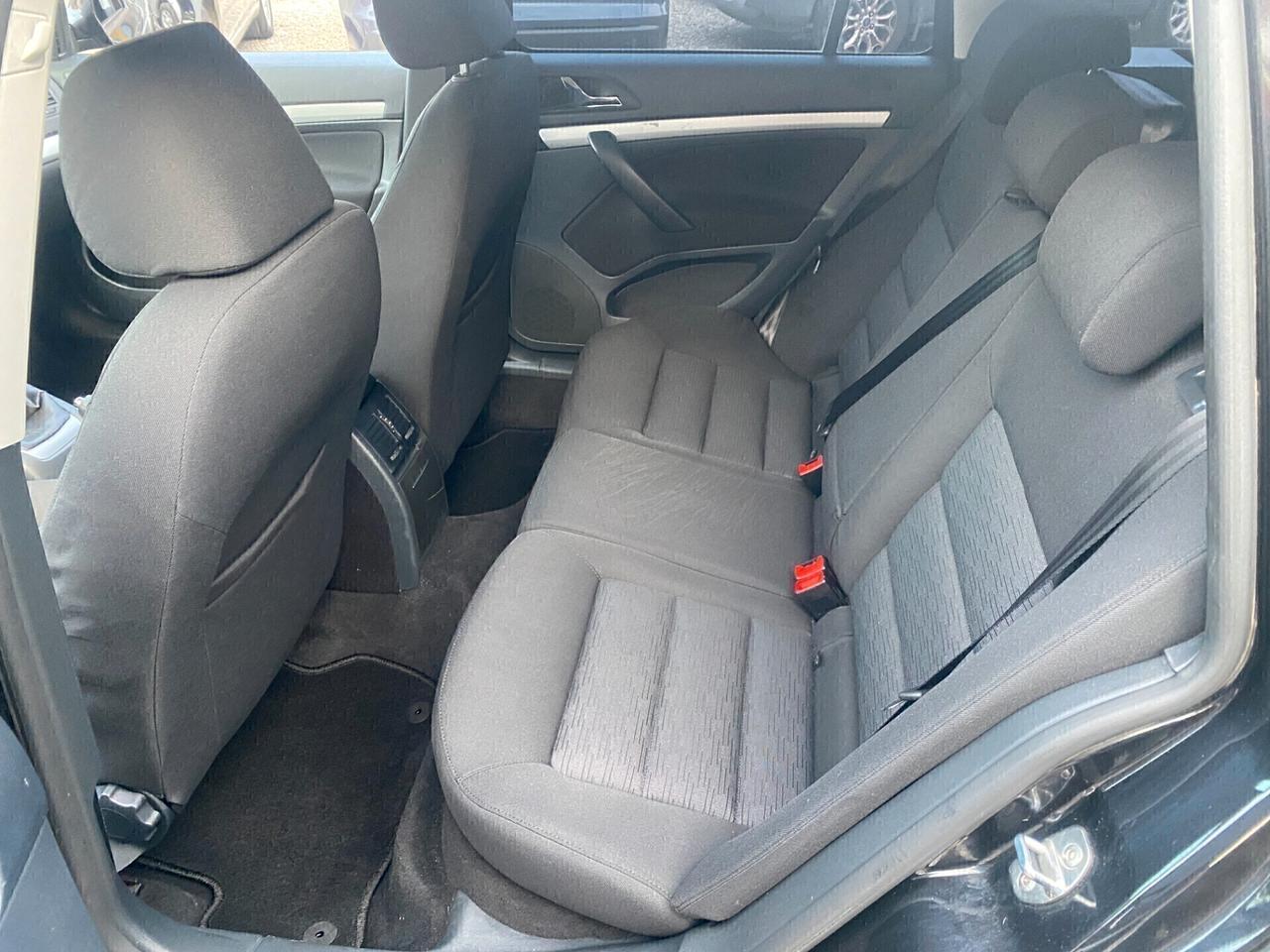 Skoda Octavia 1.6 TDI - 105CV - 4x4