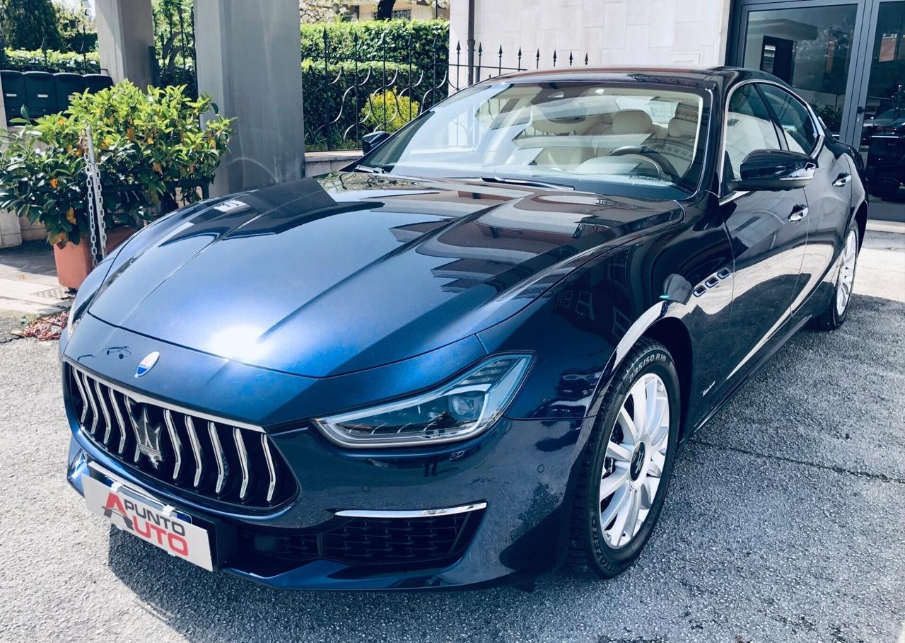 Maserati Ghibli L4 330 CV MHEV Granlusso