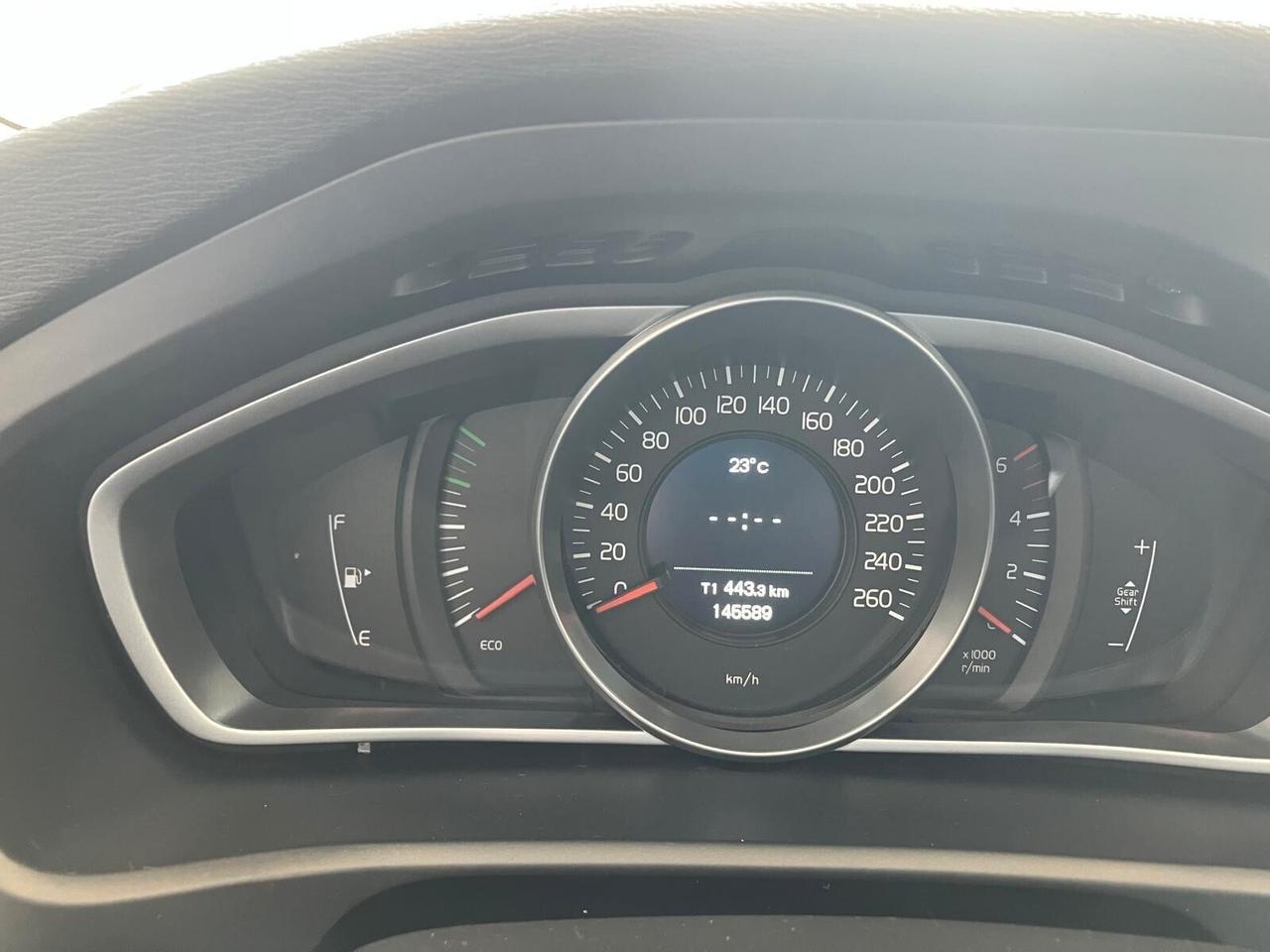 Volvo V40 D2 1.6