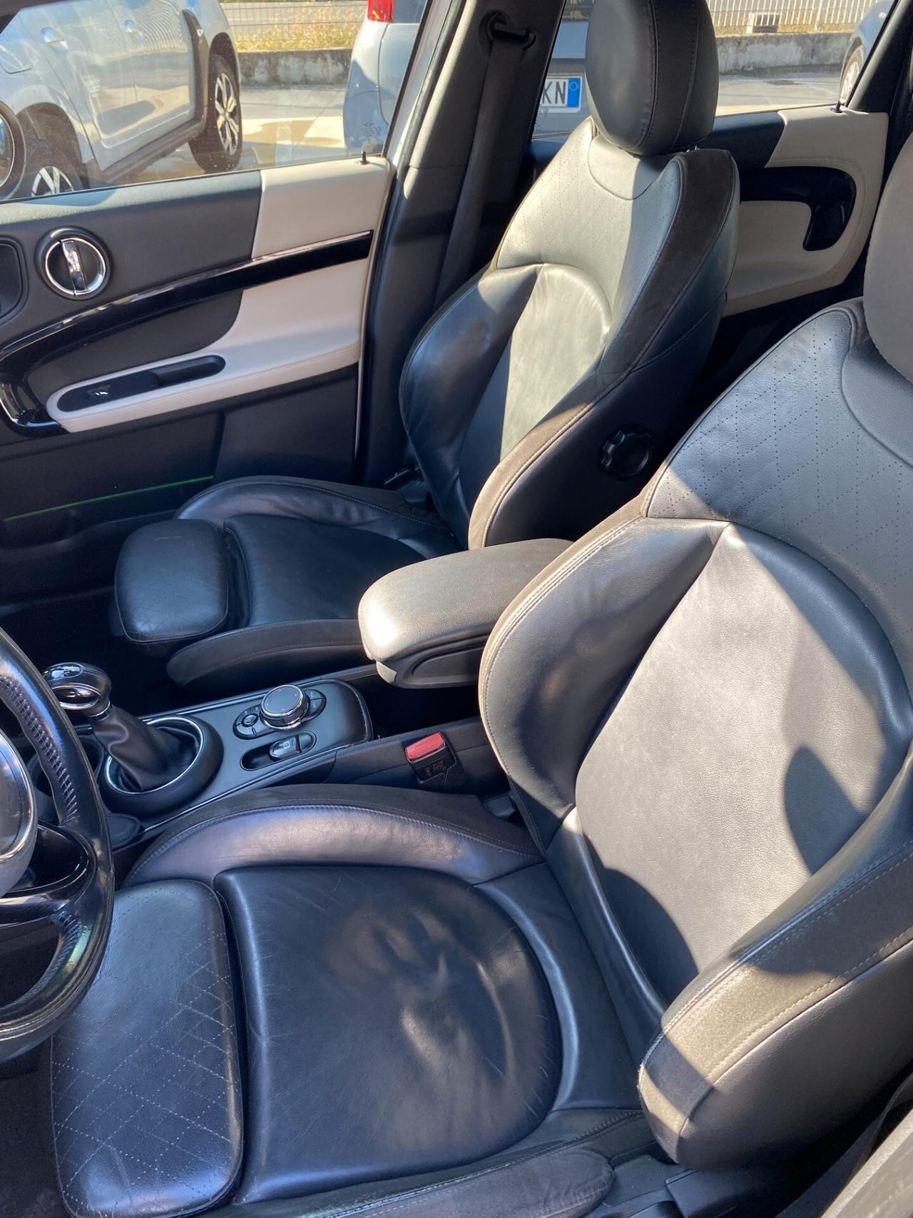 Mini Cooper D Countryman 2.0 Hype Automatica