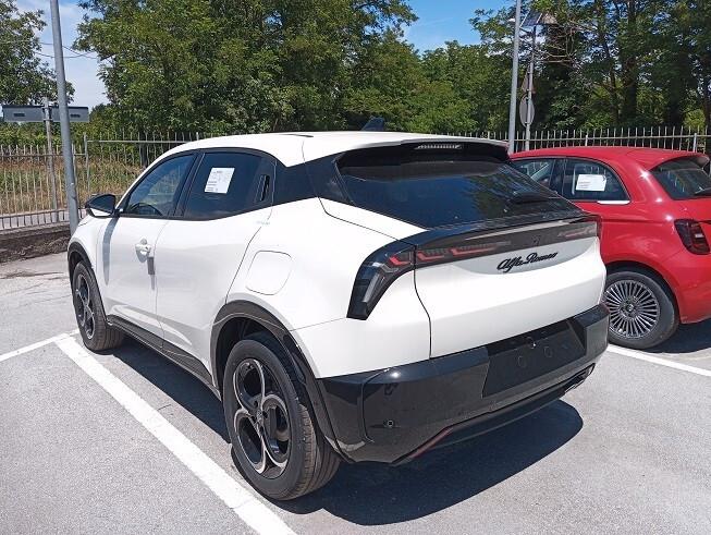 Alfa Romeo Junior 1.2 145 CV Hybrid eDCT6 Sprint