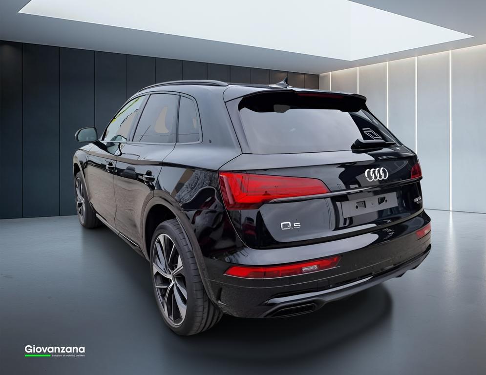 Audi Q5 Q5 40 2.0 tdi mhev 12V S line quattro s-tronic