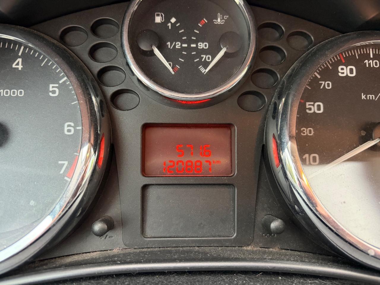 Peugeot 207 1.4 88CV 3p. XS