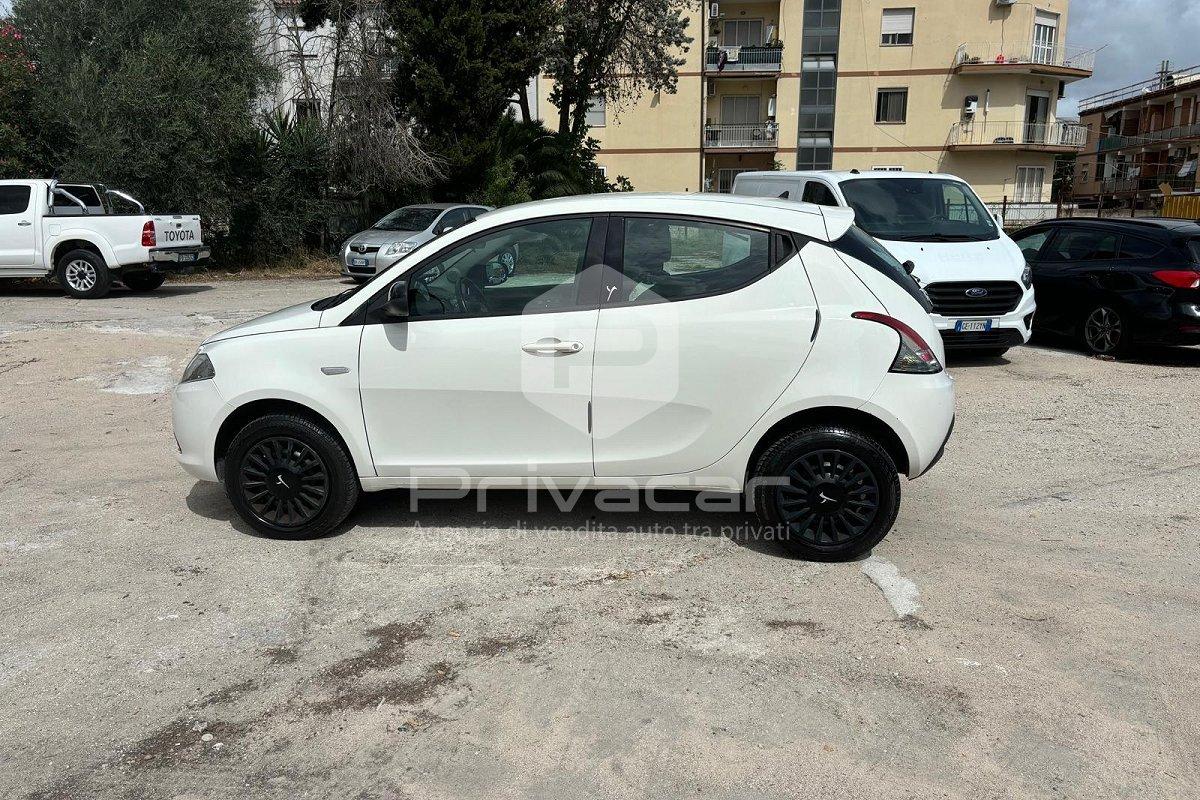 LANCIA Ypsilon 0.9 TwinAir 85 CV 5 porte Metano Ecochic Elefantino