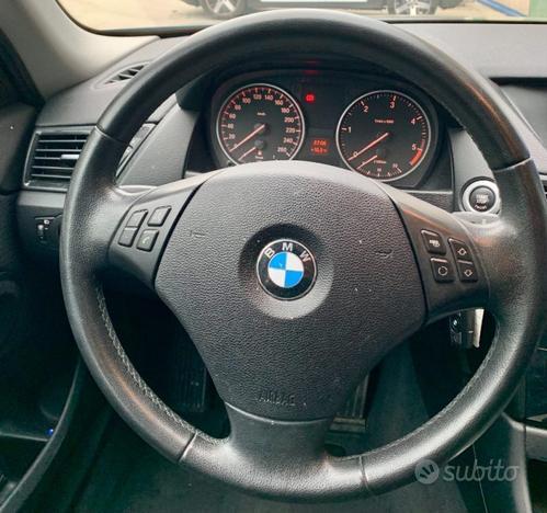 BMW X1 xDrive20d automatico