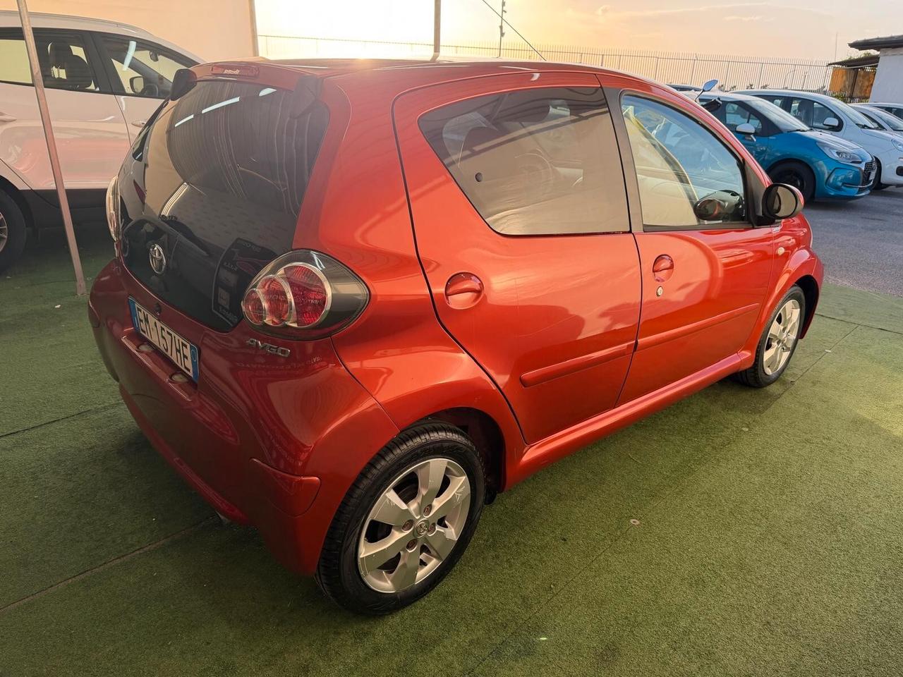 TOYOTA AYGO 1.0 BENZINA 70CV (5 PORTE)