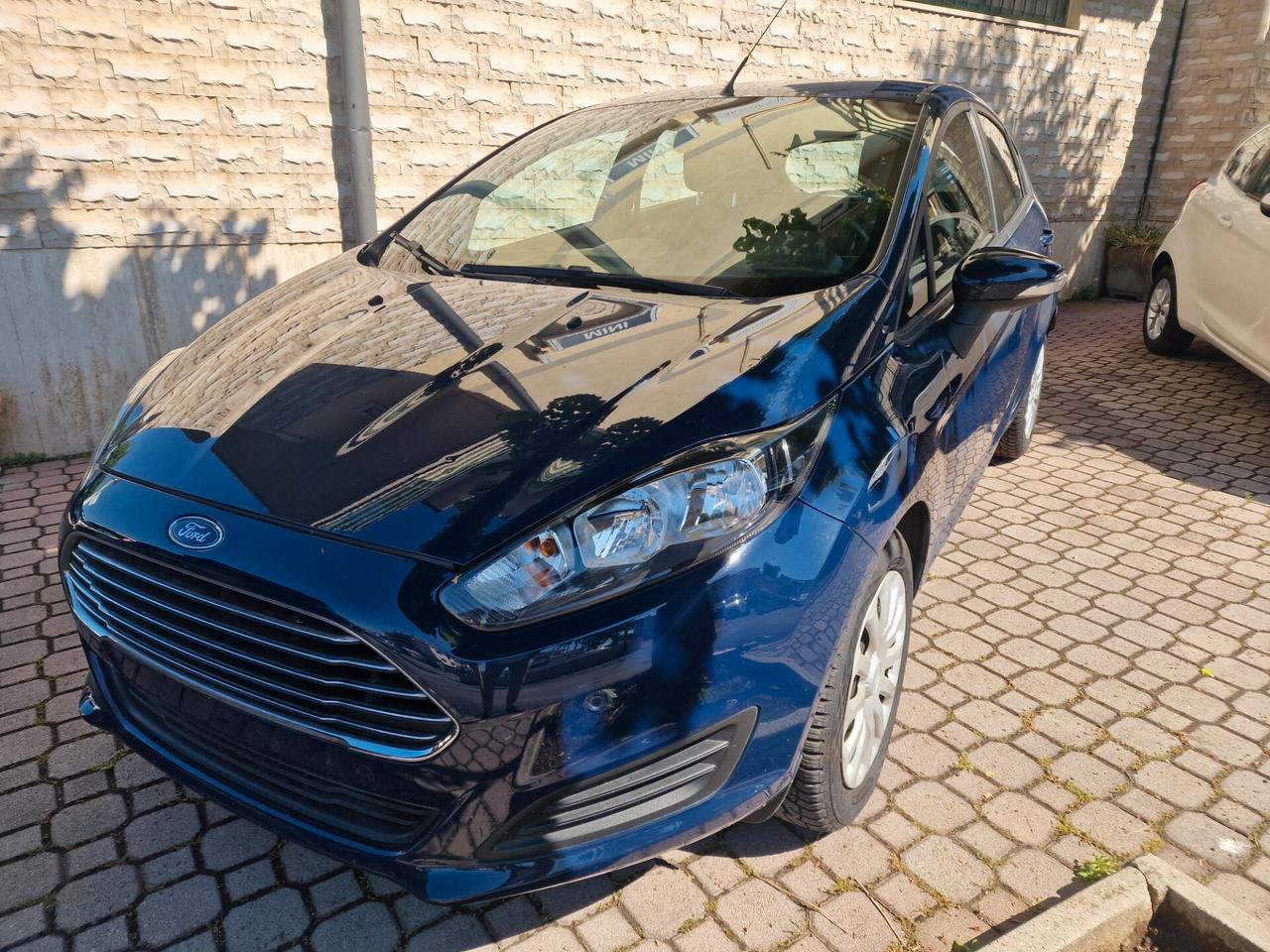 Ford Fiesta 1.0 80CV 5 porte Titanium