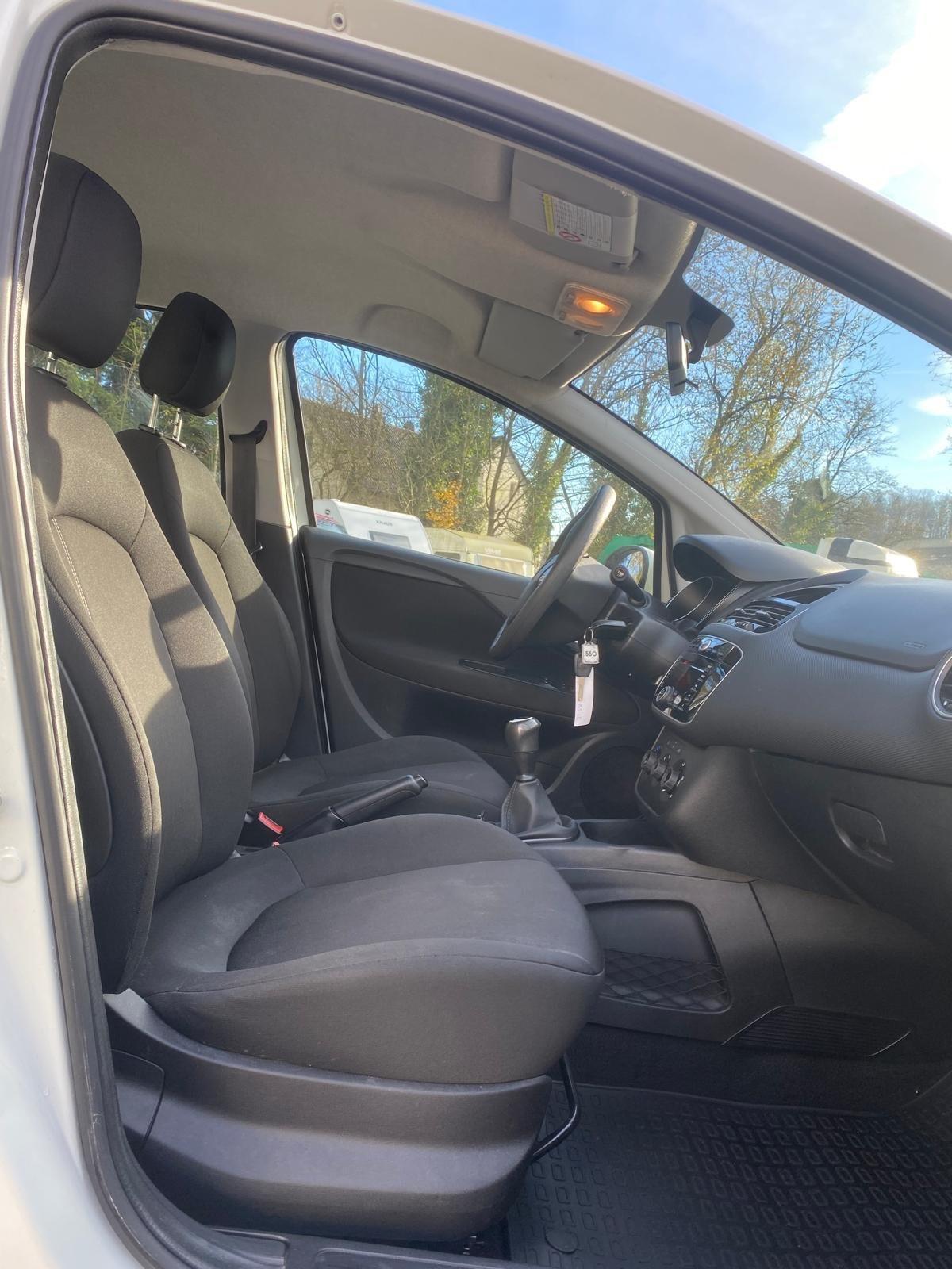 Fiat Punto 1.3 MJT II S&S 85 CV 5 porte ECO Lounge