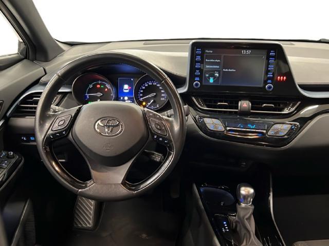 TOYOTA C-HR 2.0 Hybrid E-CVT Trend