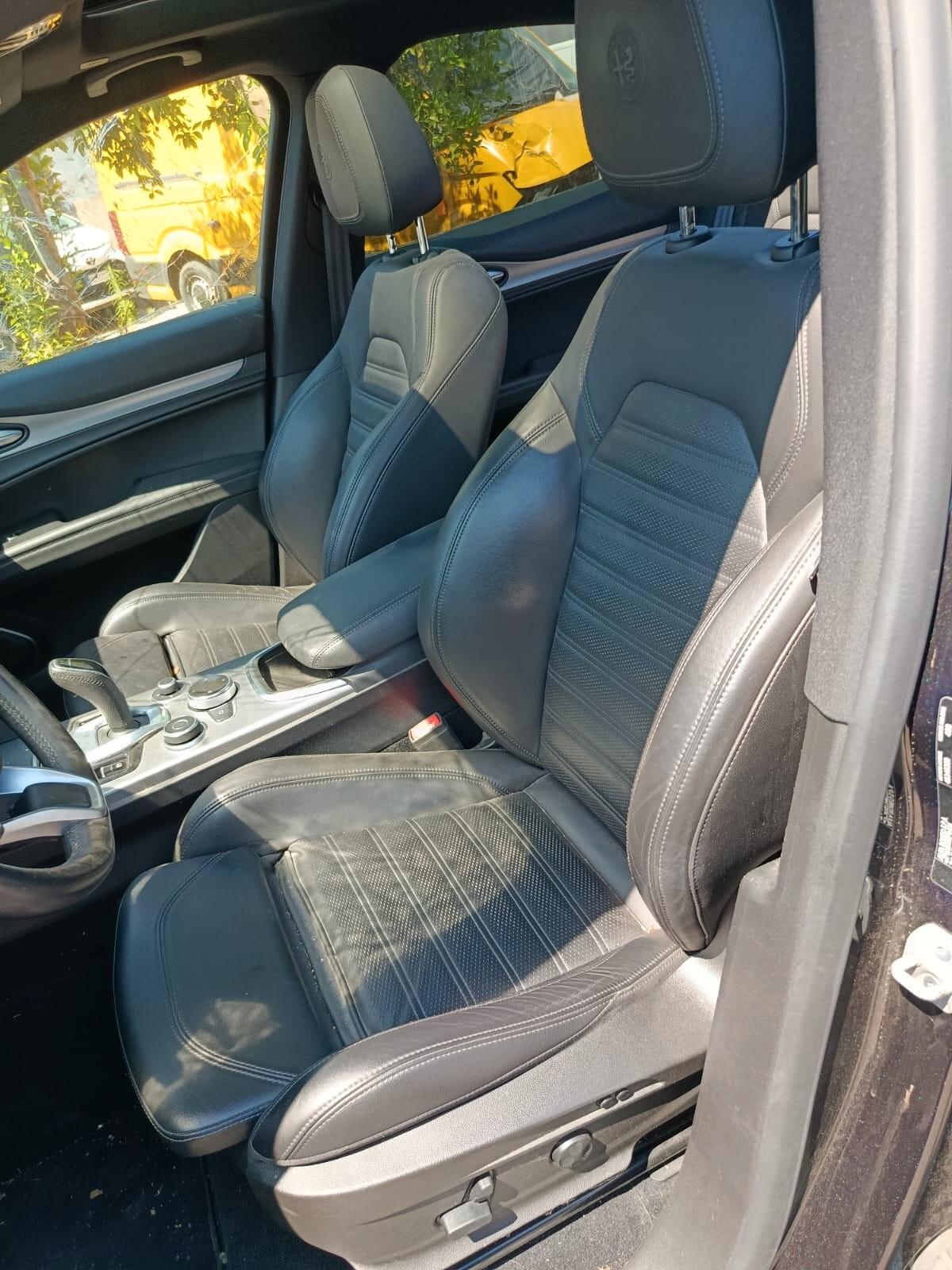 Alfa Romeo Stelvio 2.2 210 CV AT8 Q4 Veloce-2021