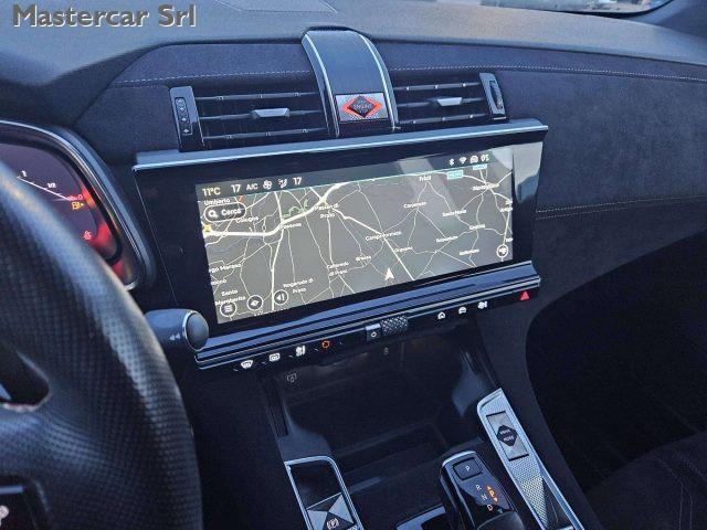 DS AUTOMOBILES DS 7 Crossback RETROCAMERA Performance Line auto TG: GP946FJ