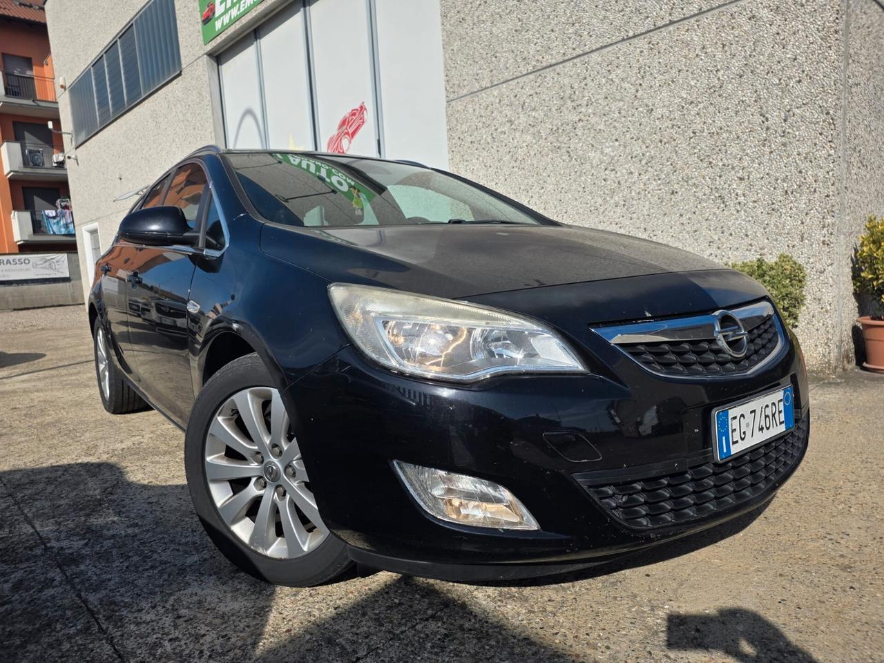 Opel Astra 1.7 CDTI 110CV Sports Tourer Cosmo