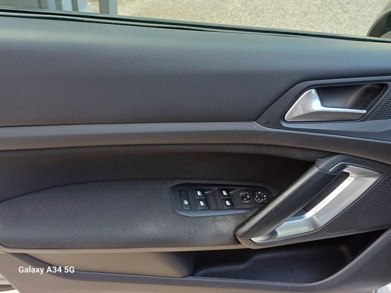 Peugeot 308 BlueHDi 100 S&S SW Business