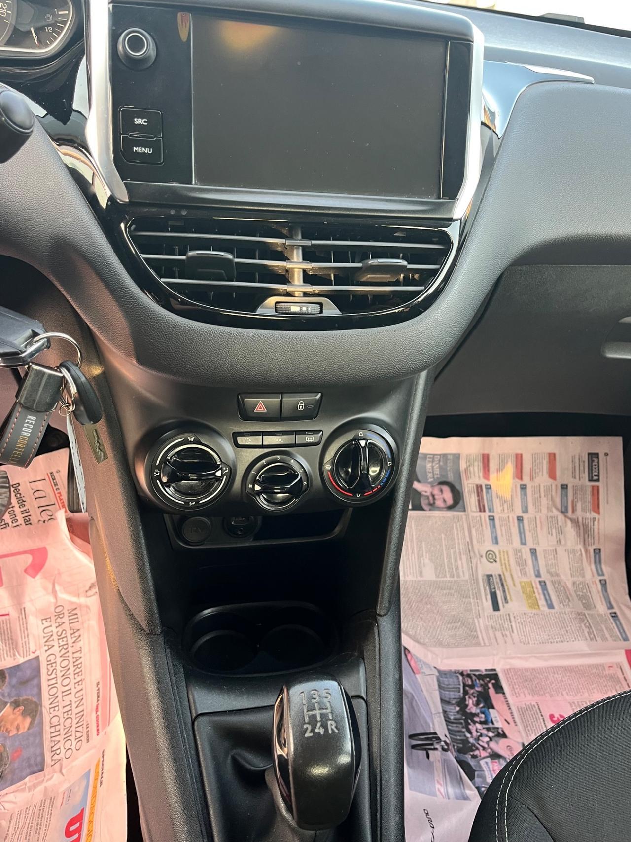 Peugeot 208 BlueHDi 75 S&S 5 porte anno 2016