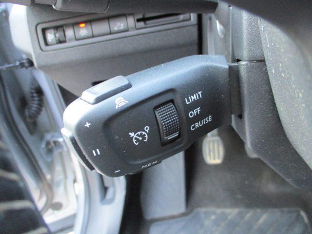 PEUGEOT 3008 PureTech Turbo 130 S&S Allure Pack