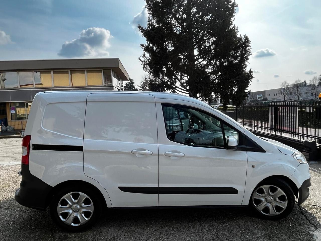 Ford Transit Courier 1.5 TDCi 75CV Van Trend 55 kw